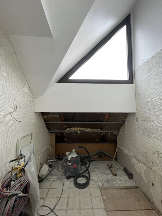 Douche et robinetterie installées